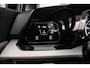 Volkswagen Golf Life 1.0 TSI 110pk Adaptive cruise control, Achteruitrijcamera, LED koplampen, Parkeersensoren, App connect, Stoelverwarming, Stuurwiel verwarmd