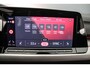 Volkswagen Golf Life 1.0 TSI 110pk Adaptive cruise control, Achteruitrijcamera, LED koplampen, Parkeersensoren, App connect, Stoelverwarming, Stuurwiel verwarmd