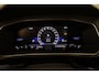 Volkswagen T-Cross R-Line Edition 1.5 TSI 150pk DSG Automaat Trekhaak, Adaptive cruise control, Achteruitrijcamera, LED matrix koplampen, Navigatie, Parkeersensoren