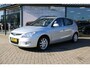 Hyundai i30 1.6i Style , Automaat, 16 inch LM velgen, Airco, PDC, Deels leer, Elektrische ramen en spiegel verstelling, Airbag, Bekerhouders, CD-speler
