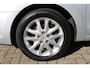 Hyundai i30 1.6i Style , Automaat, 16 inch LM velgen, Airco, PDC, Deels leer, Elektrische ramen en spiegel verstelling, Airbag, Bekerhouders, CD-speler