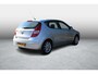 Hyundai i30 1.6i Style , Automaat, 16 inch LM velgen, Airco, PDC, Deels leer, Elektrische ramen en spiegel verstelling, Airbag, Bekerhouders, CD-speler