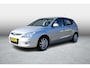 Hyundai i30 1.6i Style , Automaat, 16 inch LM velgen, Airco, PDC, Deels leer, Elektrische ramen en spiegel verstelling, Airbag, Bekerhouders, CD-speler