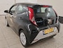 Toyota Aygo 1.0 VVT-i 72pk x-play | Navigatie via Apple CarPlay / Android auto | Camera | Airconditioning | 5 Deurs