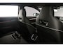 Skoda Enyaq iV 60 180pk Automaat Trekhaak, Warmtepomp, Adaptive cruise control, Navigatie, 360 camera, Achteruitrijcamera, Elektrische achterklep, LED matrix koplampen