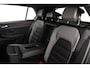 Volkswagen Golf GTI Clubsport 2.0 TSI 300pk DSG Automaat Panoramadak, Lederen bekleding, Harman Kardon audio, Black style, LED matrix koplampen, Adaptive cruise control