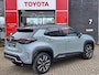 Toyota Yaris Cross 1.5 Hybrid 130 Executive PREMIUM PACK NIEUW UIT VOORRAAD LEVERBAAR STOELVERWARMING PDC VOOR EN ACHTER
