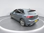 Volkswagen Golf 1.5 eTSI 130pk DSG R-Line · Apple/Android Car Play · Navigatie · P-Sensoren · Sfeerverlichting · Getint Glas · 17'' Inch · Garantie t/m 12-02-2028 of 100.000km