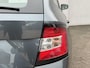 Skoda Fabia Combi 1.0 TSI Ambition / Lichtmetalen Velgen / Achteruitrijcamera met Parkeersensoren / Cruise Control / All Season banden / Trekhaak (1000 kg trekgewicht)/