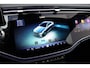 Mercedes-Benz E-klasse 220 d AMG Line | Hyperscreen | Distronic | Memory | Surround Camera | Keyless Go | Verwarmd Stuurwiel | Digital Light | Nightpakket | Dodehoekassistent |
