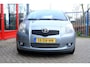 Toyota Yaris 1.3 VVTi Luna MMT Aut. Clima|LMV