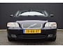 Volvo V70 2.4i 140pk Automaat Momentum Zwart Leder | Navigatie | Stoelverwarming | Trekhaak | Volledig Onderhouden!!