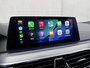 BMW 5-Serie 520i High Exec M - Sport / Elektrische stoelen met geheugenfunctie / Stoelverwarming / Lederen Bekleding /  Apple Carplay & Android Auto / 18" lm. velgen /Camera / Cruise Control / Climate Control /