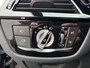 BMW 5-Serie 520i High Exec M - Sport / Elektrische stoelen met geheugenfunctie / Stoelverwarming / Lederen Bekleding /  Apple Carplay & Android Auto / 18" lm. velgen /Camera / Cruise Control / Climate Control /