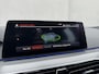 BMW 5-Serie 520i High Exec M - Sport / Elektrische stoelen met geheugenfunctie / Stoelverwarming / Lederen Bekleding / Apple Carplay & Android Auto / 18" lm. velgen /Camera / Cruise Control / Climate Control /