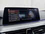 BMW 5-Serie 520i High Exec M - Sport / Elektrische stoelen met geheugenfunctie / Stoelverwarming / Lederen Bekleding /  Apple Carplay & Android Auto / 18" lm. velgen /Camera / Cruise Control / Climate Control /