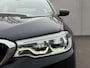 BMW 5-Serie 520i High Exec M - Sport / Elektrische stoelen met geheugenfunctie / Stoelverwarming / Lederen Bekleding / Apple Carplay & Android Auto / 18" lm. velgen /Camera / Cruise Control / Climate Control /