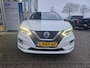 Nissan Qashqai 1.3 DIG-T Tekna + Full options! | Panoramadak | Trekhaak | All Weather banden | Dode hoek detectie | Camera achter en rondom