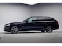 BMW 5-Serie 520e M Sport Shadow [ Pano Leder Live-cockpit prof. Stuur-&stoelverwarming ]