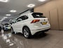 Volkswagen Tiguan 1.5 TSI R-Line * 1e Eig / Dealer onderhouden / Carplay / Trekhaak / NL Auto *