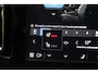 Volvo XC40 Recharge Plus 70kWh 3-Fase [ Pano Comfortstoelen Navi Camera Stoelverwarming ]