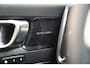 Volvo XC40 Recharge Plus 70kWh 3-Fase [ Pano Comfortstoelen Navi Camera Stoelverwarming ]
