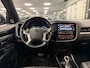 Mitsubishi Outlander 2.4 PHEV Instyle * Schuifdak / Carplay / Trekhaak / Stoel-Stuurverwarming / NL Auto *