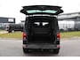 Volkswagen Transporter 2.0 TDI L2H1 32 DC Bulli Virtual, Adaptieve Cruise, Carplay, Leder, LED, 204pk, Automaat, 2 x Schuifdeur, Stoelverwarming, Uniek!