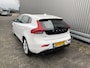 Volvo V40 1.6 T3 Momentum Clima, Navi, Pano, CC, PDC & Cam, LM, nw. APK – Inruil Mogelijk –