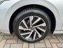 Volkswagen Golf Variant 1.0 eTSI Life Business / AUTOMAAT/ CRUISE/ CLIMA/ STOELVERWARMING/ NAVI/ APP-CONNECT/ PARK. SENSOREN