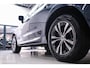 Volvo XC60 2.0 T6 Plug-in hybrid AWD Recharge 340 pk | Trekhaak | Facelift interface | Panoramadak | incl dakkoffer | NL NAP auto |