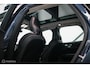 Volvo XC60 2.0 T6 Plug-in hybrid AWD Recharge 340 pk | Trekhaak | Facelift interface | Panoramadak | incl dakkoffer | NL NAP auto |