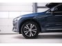 Volvo XC60 2.0 T6 Plug-in hybrid AWD Recharge 340 pk | Trekhaak | Facelift interface | Panoramadak | incl dakkoffer | NL NAP auto |