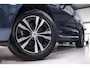Volvo XC60 2.0 T6 Plug-in hybrid AWD Recharge 340 pk | Trekhaak | Facelift interface | Panoramadak | incl dakkoffer | NL NAP auto |