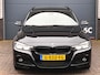 BMW 3-Serie Touring 318i M Sport | Leder | LED | Head-up | Carplay | Trekhaak