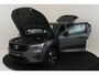 Volvo XC40 B4 (M-HYBRID) PLUS DARK -CAMERA|ADAP.CRUISE|VERW.VOORRUIT|TREKHAAK|HARMAN/KARDON|19"