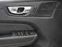 Volvo XC60 2.0 T6 Plug-in hybrid AWD Plus Dark (Pano / 360 Cam / H&K / Winterpakket)