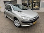 Peugeot 206 1.1 X-line Nieuwe apk Weinig KM NAP