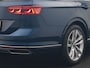 Volkswagen Passat Variant 1.4 TSI GTE Business Plug In Hybrid 218pk Dealer O.H. PHEV | Adaptive Cruise | Head Up | 360 Camera | Lederen Sportstoelen Massage & Memory | Sfeerverlichting | Stoelen & Stuur Verwarmd | Keyless | Blis | Virtual | Navigatie | DAB |