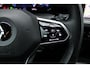 Volkswagen Golf 1.5 eTSI R-Line PANO HUD NAVI MATRIX