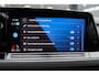 Volkswagen Golf 1.5 eTSI R-Line PANO HUD NAVI MATRIX