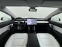 Tesla Model 3 RWD SR plus 325PK LFP SOH 91% Accu Ivory Lmv 18" AutoPilot Leder Panoramadak Adaptive-Cruise Camera's Elektr.-Stuur+Stoelen+Spiegels+Geheugen+Easy-Entry+Verwarmde stoelen Park assistent Pdc WIFI Lane-Assist Speed-Assist Navi LED DAB Voorverwarmen Keyless One-Pedal-Drive 1e Eigenaar Origineel Nederlandse Auto