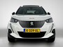 Peugeot e-2008 EV GT 50 kWh 136pk Automaat | Schuif-/Kanteldak | Navigatie | Adaptieve Cruise Control | LED | 18"LMV | Dodehoekdetectie | Keyless Entry/Start |