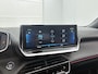 Peugeot e-2008 EV GT 50 kWh 136pk Automaat | Schuif-/Kanteldak | Navigatie | Adaptieve Cruise Control | LED | 18"LMV | Dodehoekdetectie | Keyless Entry/Start |