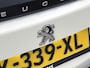 Peugeot e-2008 EV GT 50 kWh 136pk Automaat | Schuif-/Kanteldak | Navigatie | Adaptieve Cruise Control | LED | 18"LMV | Dodehoekdetectie | Keyless Entry/Start |