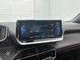 Peugeot e-2008 EV GT 50 kWh 136pk Automaat | Schuif-/Kanteldak | Navigatie | Adaptieve Cruise Control | LED | 18"LMV | Dodehoekdetectie | Keyless Entry/Start |