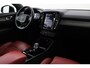 Volvo XC40 T5 Twin Engine Inscription | Panoramadak | ACC | Trekhaak | 360° Camera | Stoel+Stuurverwarming