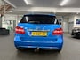 Mercedes-Benz B-klasse 180 Ambition/ Nederlandse auto/ Trekhaak/ Parkeersensoren voor en achter/ Set winterbanden
