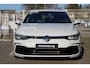 Volkswagen Golf 1.5 eTSI 150pk R-Line DSG Automaat / Head-up Display / Camera / Stuur & Stoelverwarming / Navigatie / App-Connect / 18" LMV