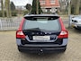 Volvo V70 2.5T 231pk Momentum Xenon Bluetooth Carplay Android